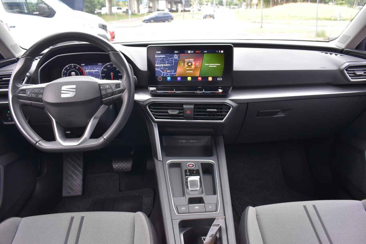 Seat LEON Sportstourer 1.5 eTSI Style | Navigatie | Virtual Dash | Cruise | Cupra FR velgen | 12 mnd BOVAG garantie Whatsapp 06-53188999