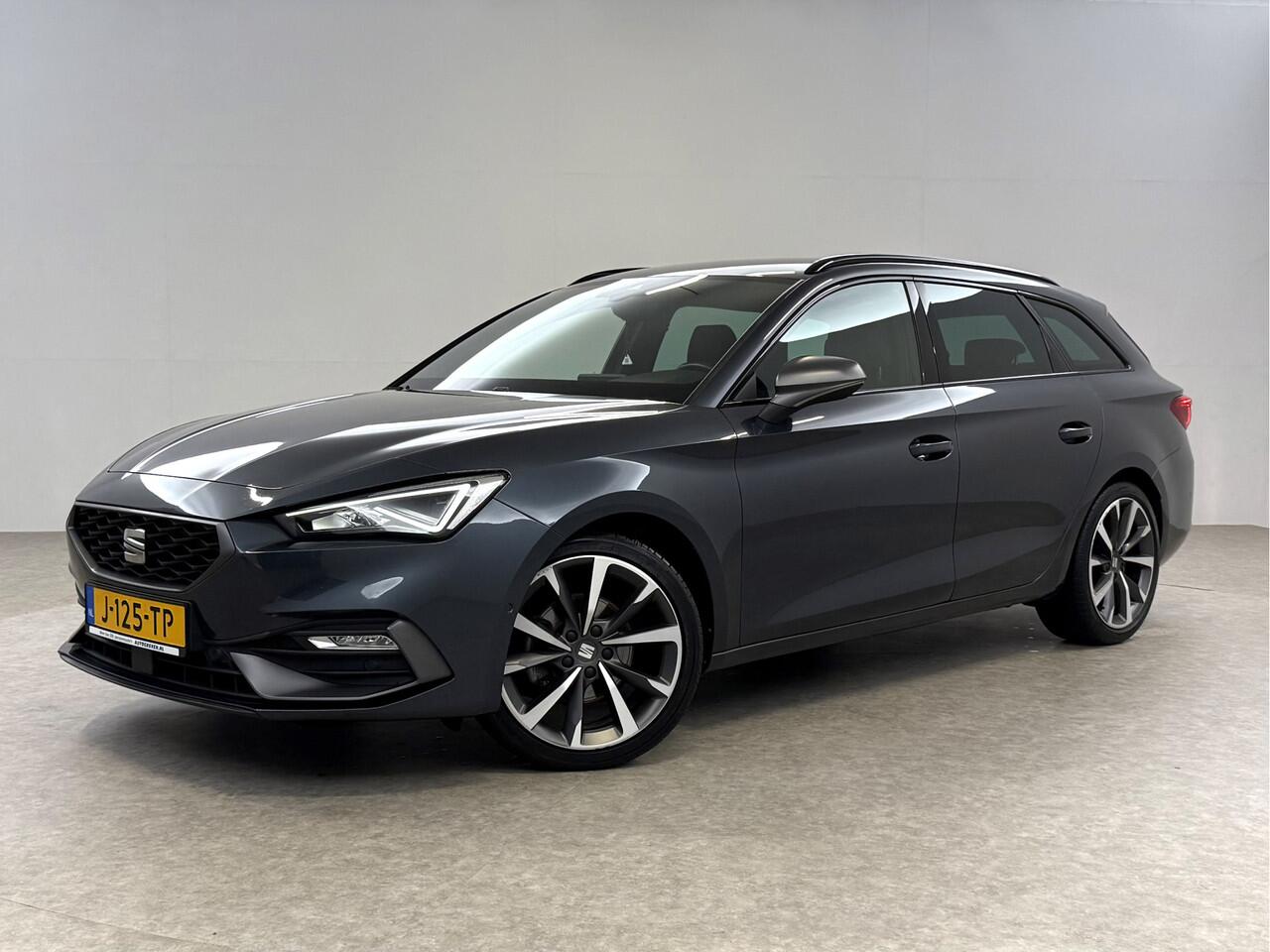 Seat LEON Sportstourer 1.5 eTSI FR Launch Edition | Virtual | Sfeer | Adap. Cruise | Carplay | Parkeersens. | Navi | NAP