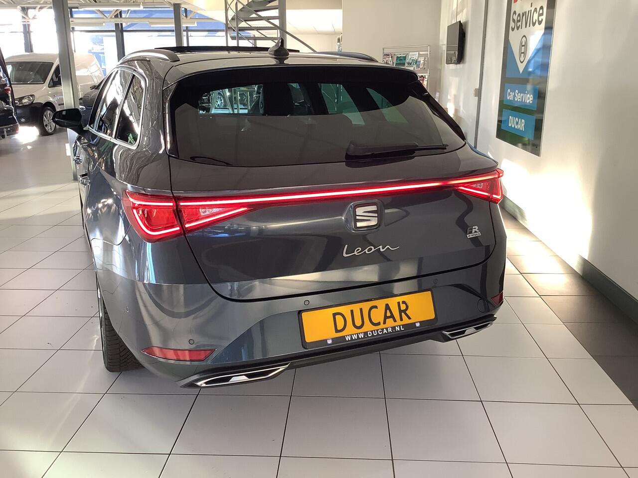 Seat LEON Sportstourer 1.4 TSI eHybrid PHEV FR Panodak, camera