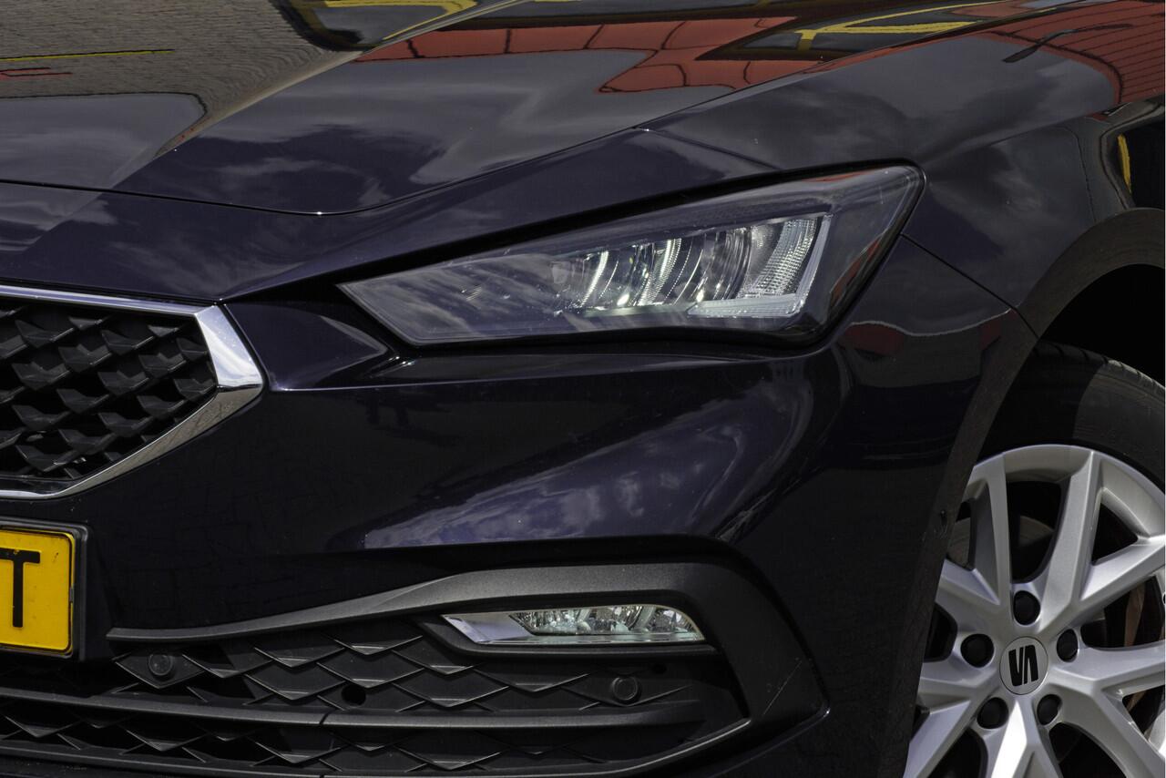 Seat LEON Sportstourer 1.0 eTSI Automaat! Style Business Intense BJ2021 Lmv 16" | Led | Pdc | Navi | Elek. trekhaak | Achteruitrijcamera | App-Connect | Virtual cockpit | Climate control | Cruise control | Extra getint glas