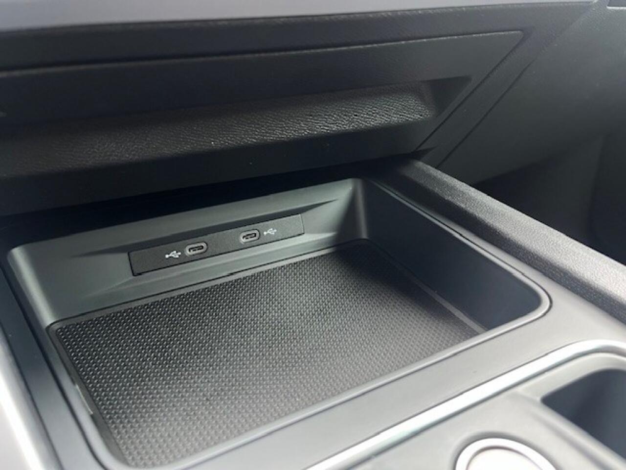 Seat LEON SPORTSTOURER 1.0 ETSI FR - VIRTU - MATRIX - ORG. NL.