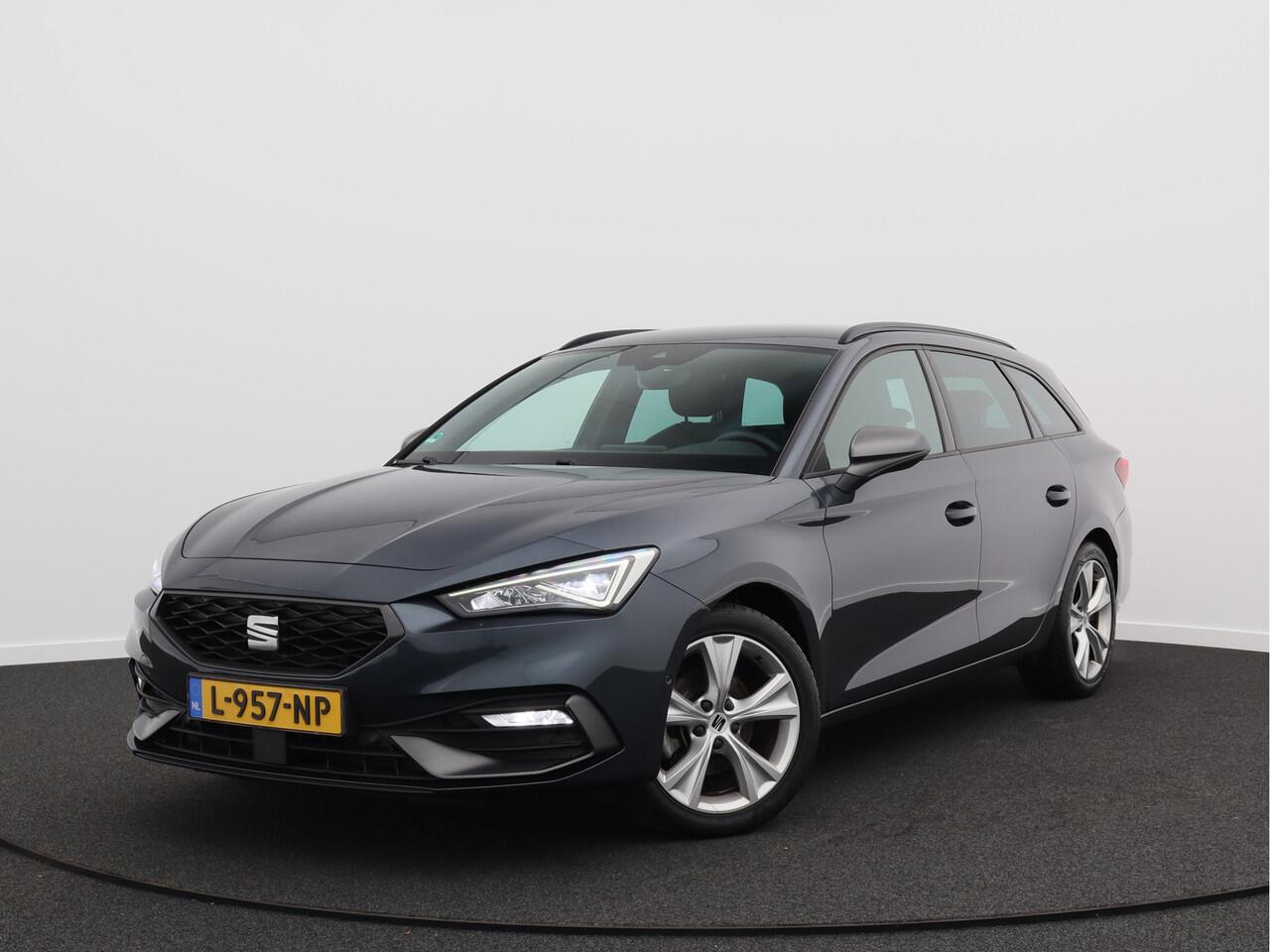 Seat LEON Sportstourer 1.5 TSI FR Business Intense/ mooie auto!