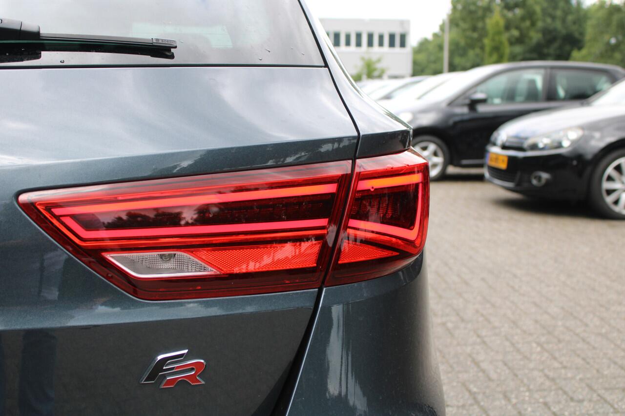 Seat LEON ST 1.5 TSI FR Ultimate Edition | Virtual | Org.NL | LED |