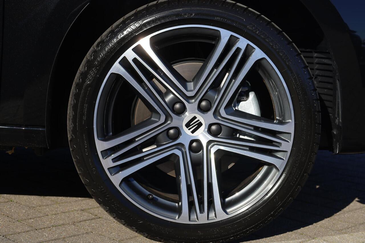 Seat LEON Sportstourer 1.5 TSI e-Hybrid FR Business 204PK / 150kW, 18" 'Performance Machined' LMV, LED koplampverlichting, adaptieve cruise control (acc), multifunctioneel lederen stuurwiel, infotainmentsysteem met 12,9 inch touchscreen, keyless start, achteruitrij