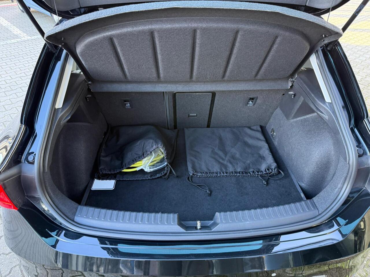 Seat LEON 1.4 TSI eHybrid PHEV FR Business Intense*Trekhaak*