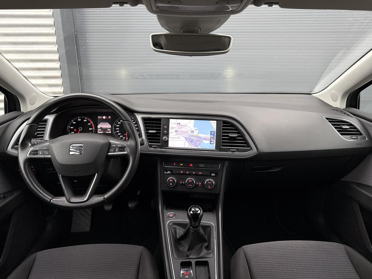 Seat LEON ST 1.0 EcoTSI Style Business Intense ?Navigatie ?Apple Carplay & Android Auto ?Keyless ?Lane Assist ?Climate ?Cruise ?Parkeersensoren ?Lichtmetaal 17"