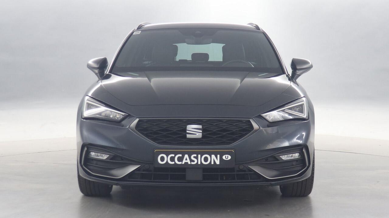 Seat LEON Sportstourer 1.5 eTSI 150pk FR Business Intense DSG / Navigatie / Parkeersensoren