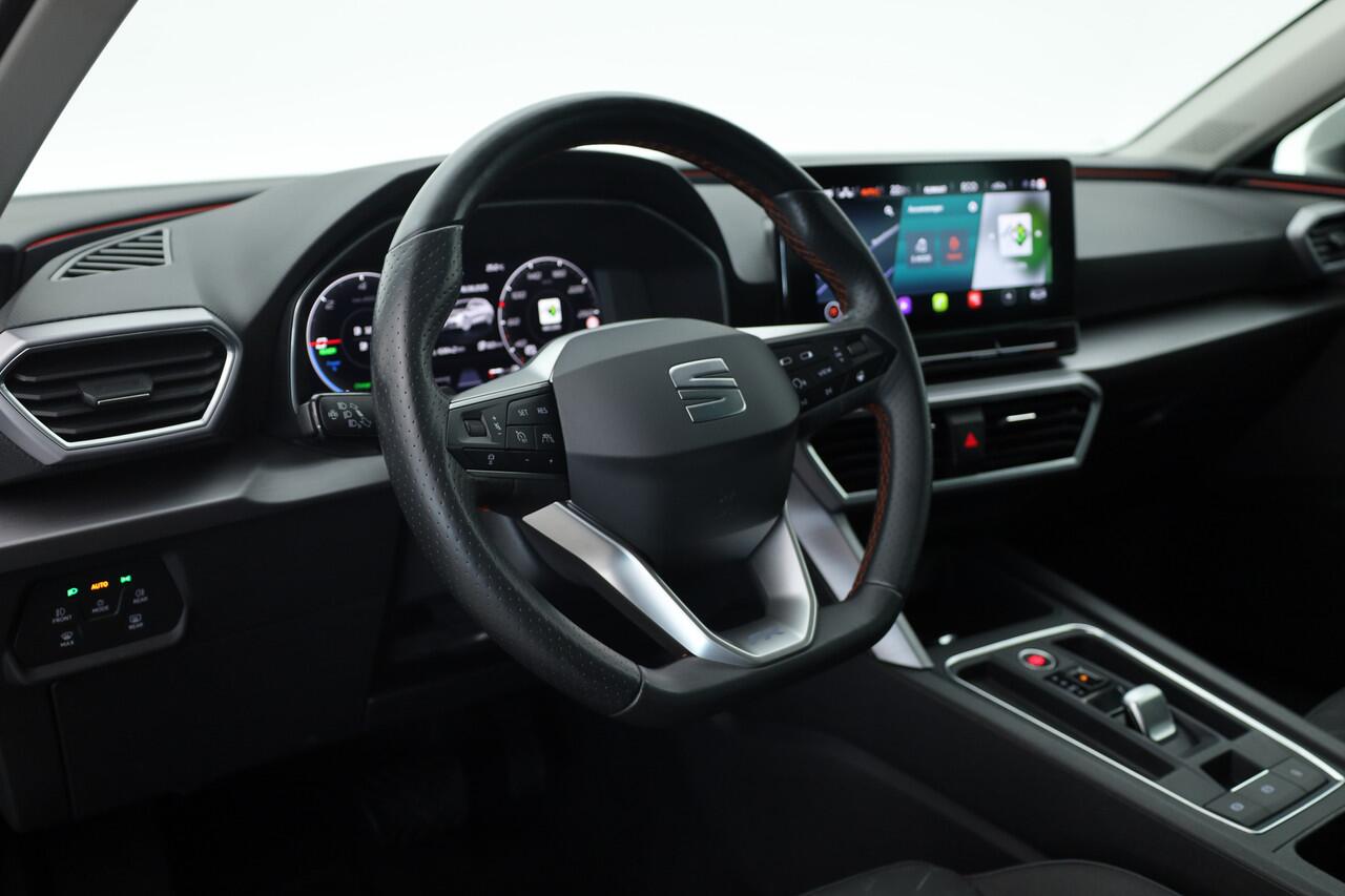 Seat LEON Sportstourer 1.4 TSI eHybrid PHEV FR Business Intense | Navi | Adapt. Cruise | CarPlay | Stoel-Stuurverw. | Camera | Keyless