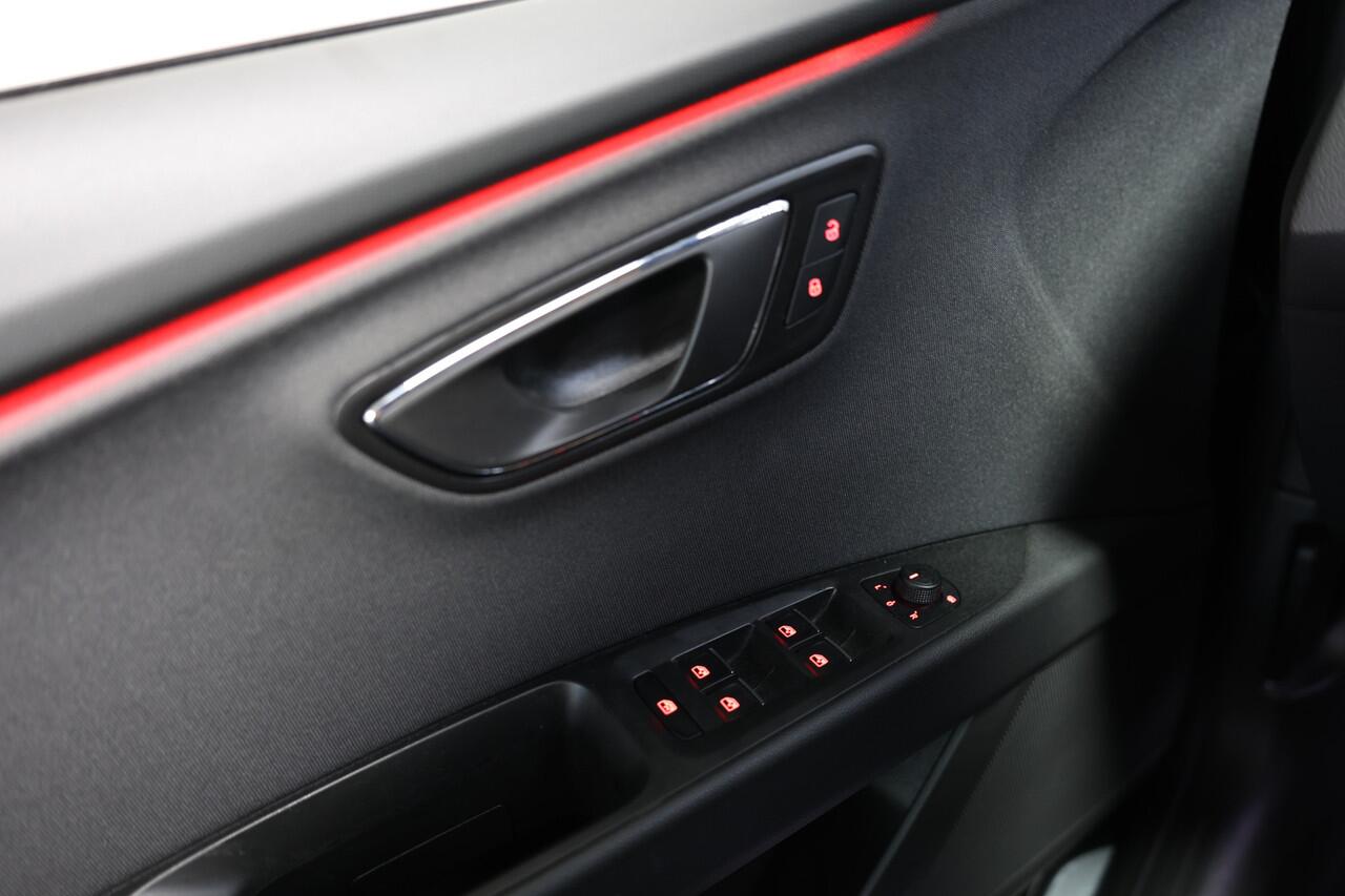 Seat LEON 2.0 TSI FR DSG VIRTUAL NAVI CARPLAY PDC MODI STOELVW '19