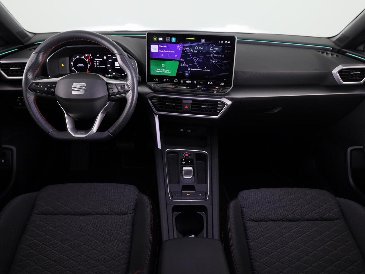 Seat LEON Sportstourer 1.5 TSI e-Hybrid FR PHEV First Edition 204 pk Automaat | Verlengde garantie | Navigatie | Parkeersensoren | Achteruitrijcamera | Adaptieve cruise control |