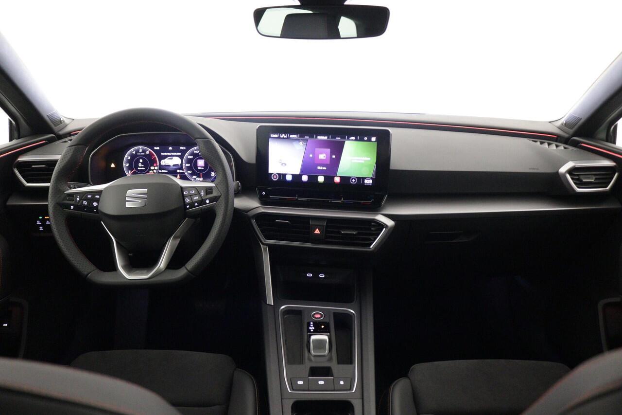 Seat LEON Sportstourer 1.5 eTSI FR Business Intense