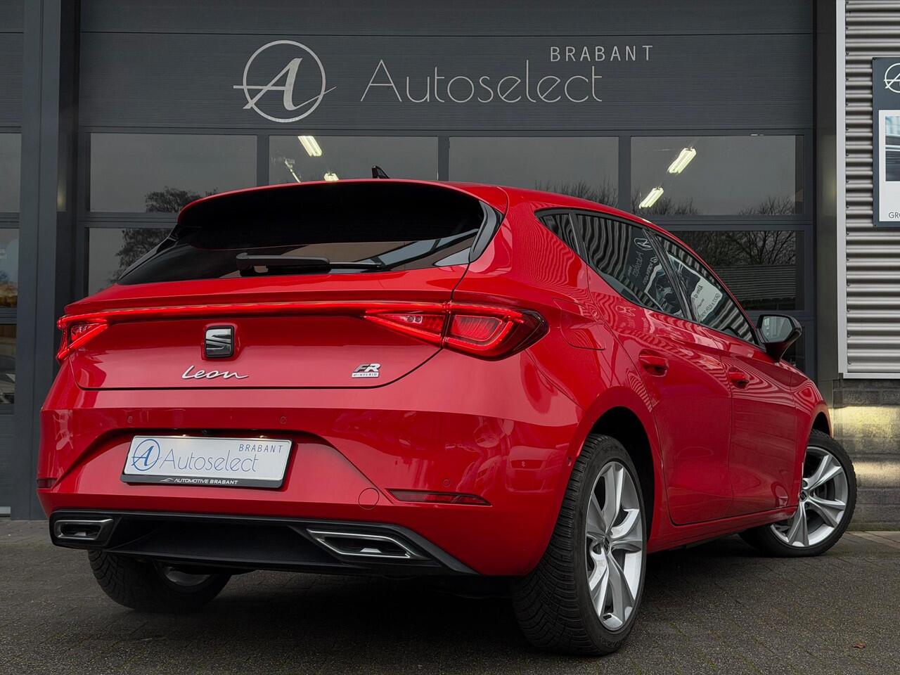 Seat LEON 1.4 TSI eHybrid PHEV FR CarPlay Camera ACC