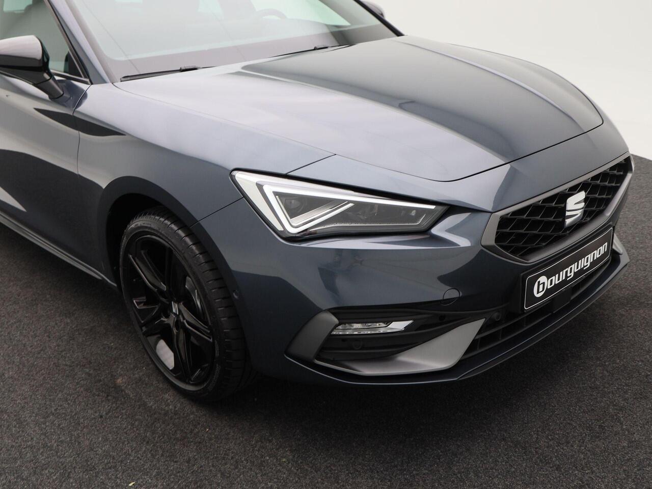 Seat LEON Sportstourer FR Business 1.5 TSI eHybrid PHEV 204pk | Trekhaak | Adaptive cruise control | Matrix LED | Achteruitrijcamera