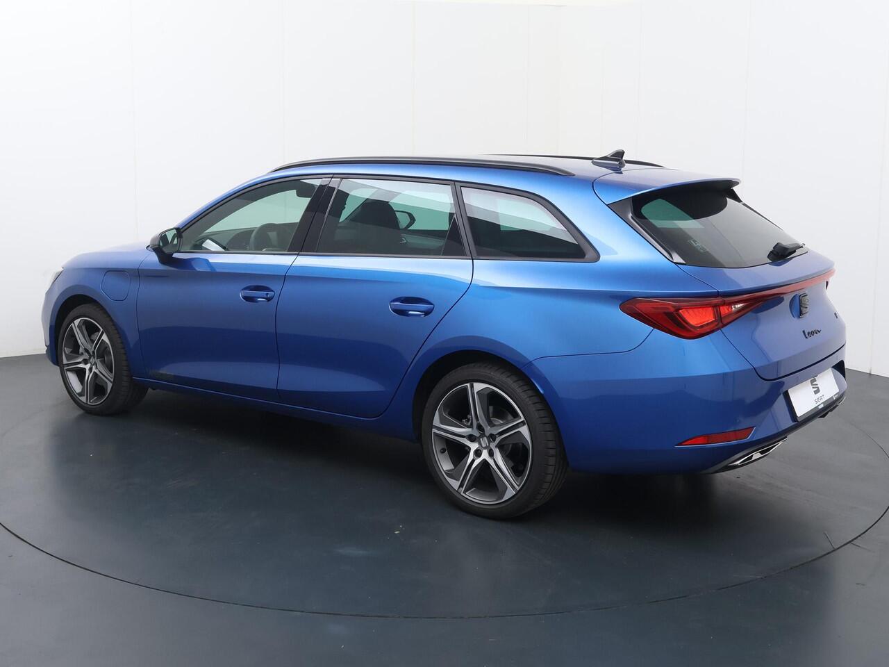 Seat LEON Sportstourer 1.5 TSI e-Hybrid 204pk DSG FR Business