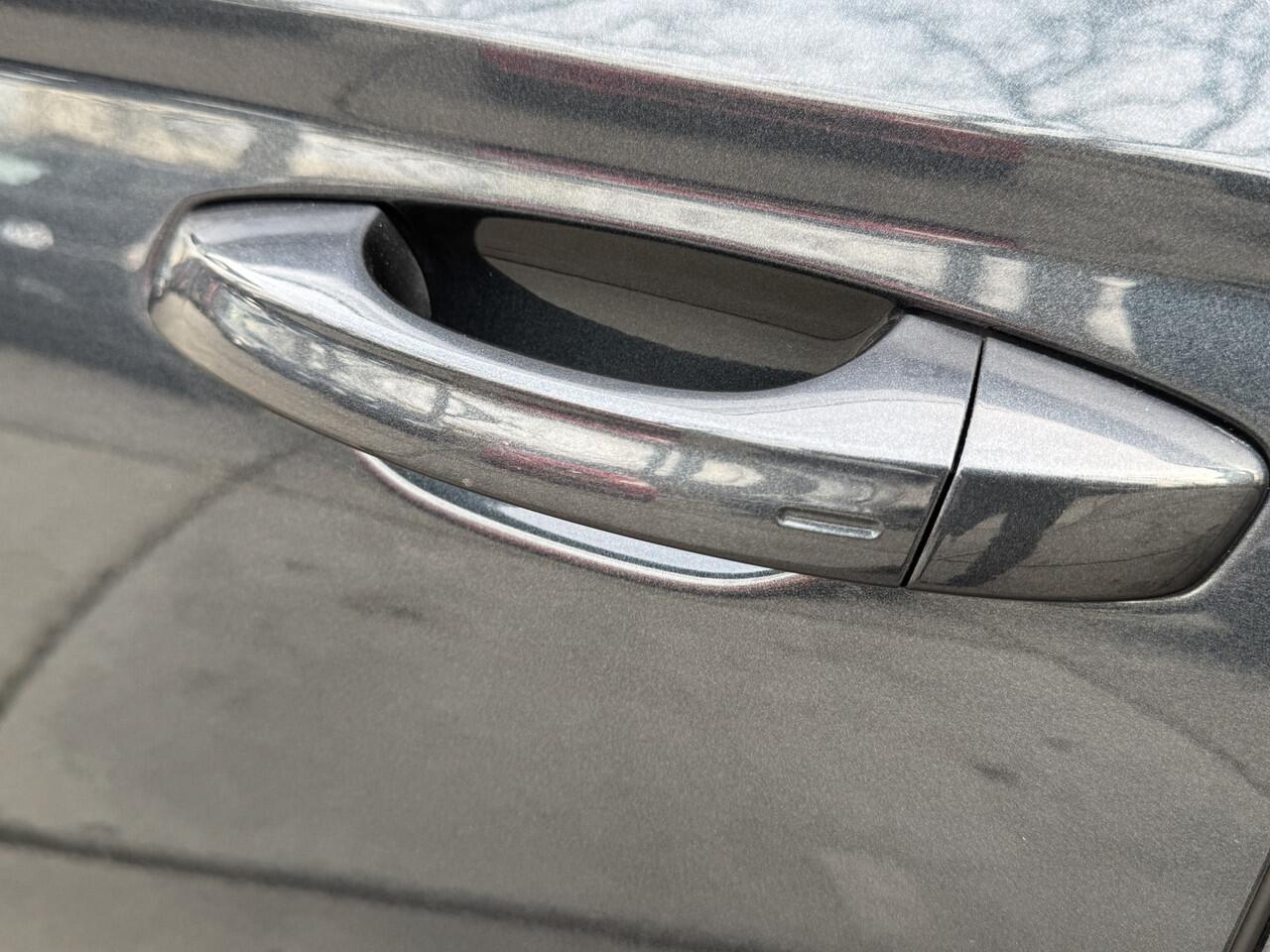 Seat LEON ST 1.5 TSI 150pk DSG FR Business Intense Panorama Dak Climatronic PDC Navigatie Stoelverwarming