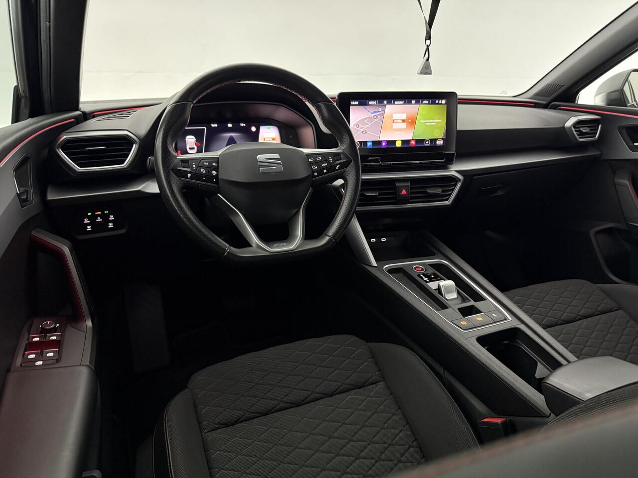 Seat LEON Sportstourer 1.5 eTSI FR Launch Edition | Virtual | Sfeer | Adap. Cruise | Carplay | Parkeersens. | Navi | NAP