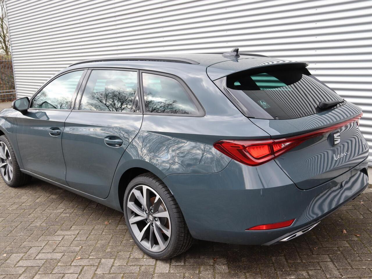 Seat LEON Sportstourer FR PHEV First Edition 1.5 TSI eHybrid 150kW / 204p k 6 versn. DSG