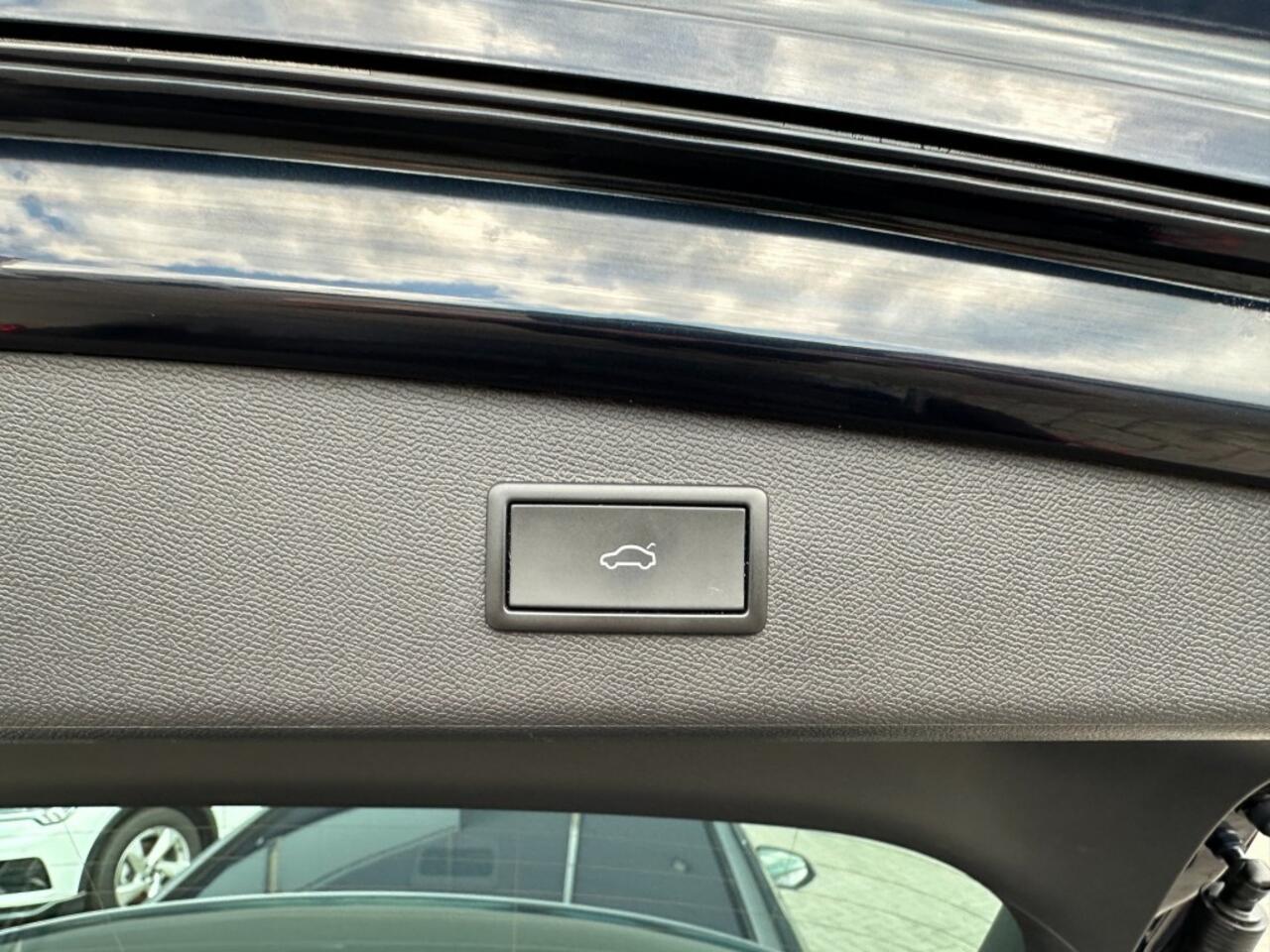 Seat LEON SportsTourer Aut.1.0e TSi Style Business Navi Camera Trekhaak