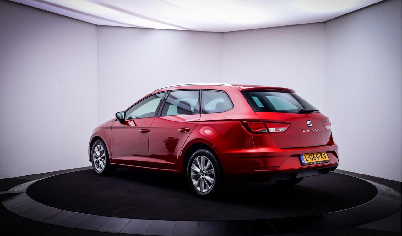 Seat LEON ST 1.5TSI Intense ADAPT CRUISE | CAMERA | CARPLAY | ELEK. INKL. SPIEGELS | CLIMA