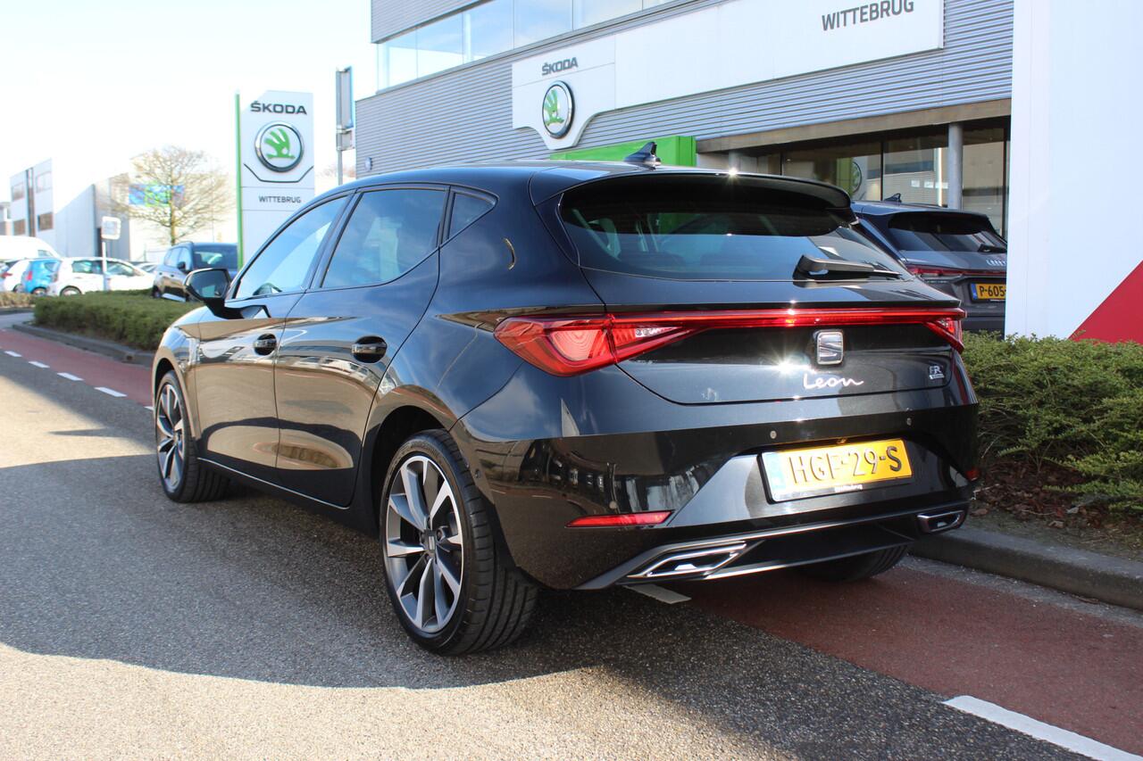 Seat LEON 1.4 TSI eHybrid PHEV FR Business Intense / NAVI / CAMERA / APP.Connect / 18"LMV / PANODAK