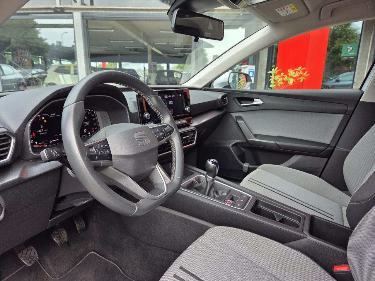 Seat LEON 110pk TSI Style Business | Climate | Carplay | PDC