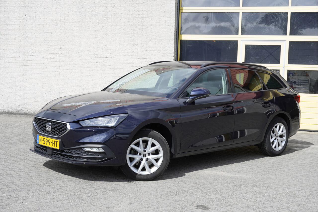 Seat LEON Sportstourer 1.0 eTSI Automaat! Style Business Intense BJ2021 Lmv 16" | Led | Pdc | Navi | Elek. trekhaak | Achteruitrijcamera | App-Connect | Virtual cockpit | Climate control | Cruise control | Extra getint glas
