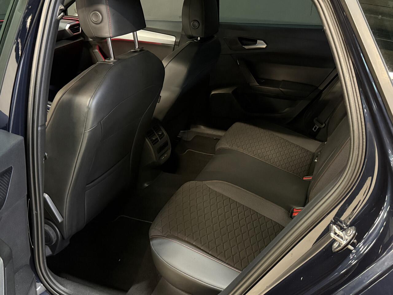 Seat LEON Sportstourer 1.0 eTSI FR Business Intense | Adaptive cruise | Camera | Virtual | Apple Carplay | Clima | 18'' Inch