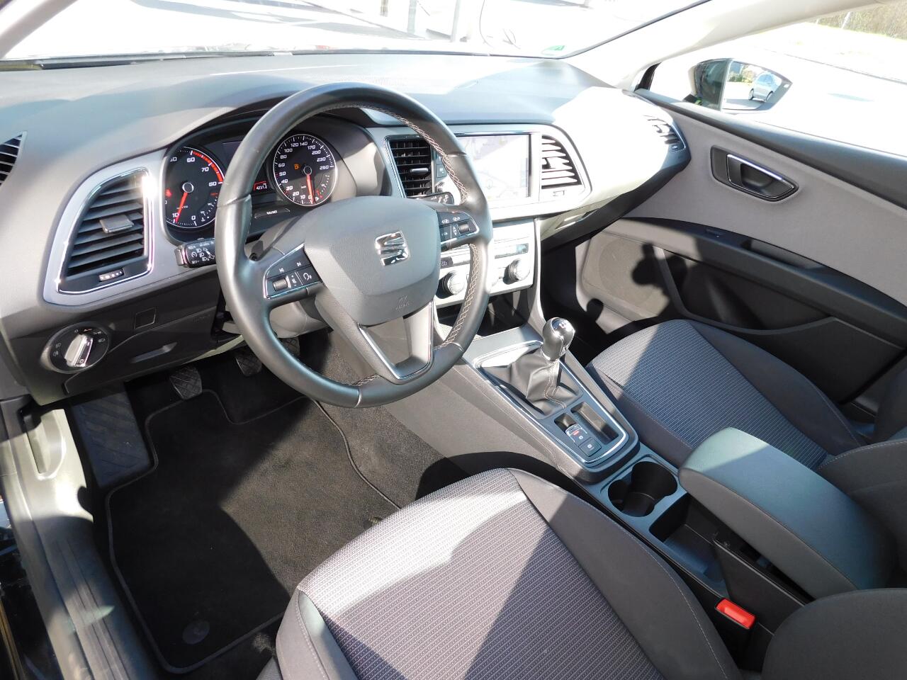 Seat LEON 1.0TSI 116PK STYLE INTENSE! All-in Prijs! LED