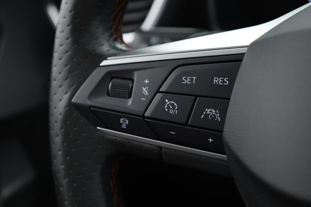 Seat LEON Sportstourer 1.4 TSI eHybrid PHEV FR Business Intense | Navi | Adapt. Cruise | CarPlay | Stoel-Stuurverw. | Camera | Keyless