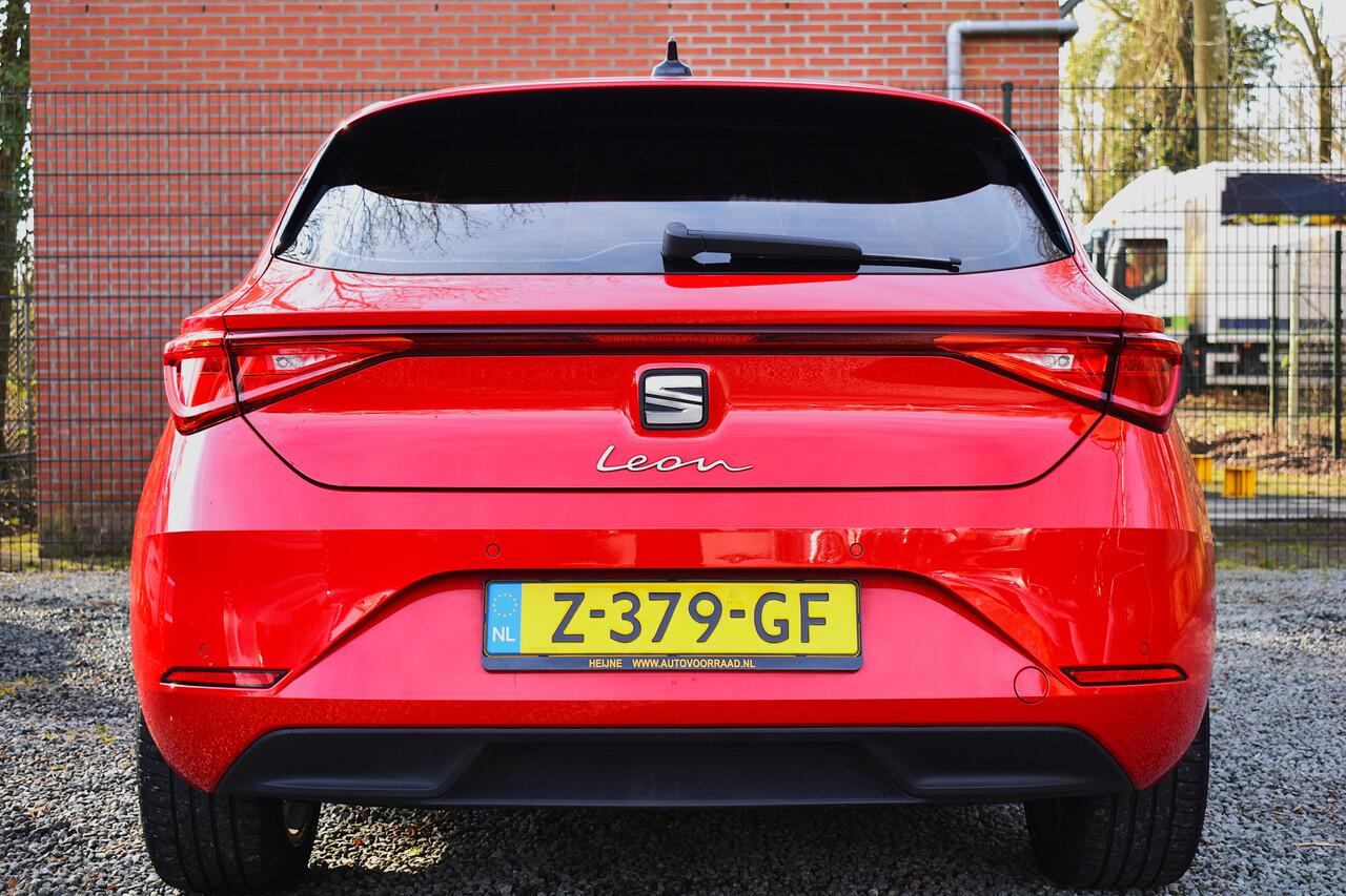 Seat LEON TSI 110PK STYLE BUSINESS VIRTUAL/PDC/ECC