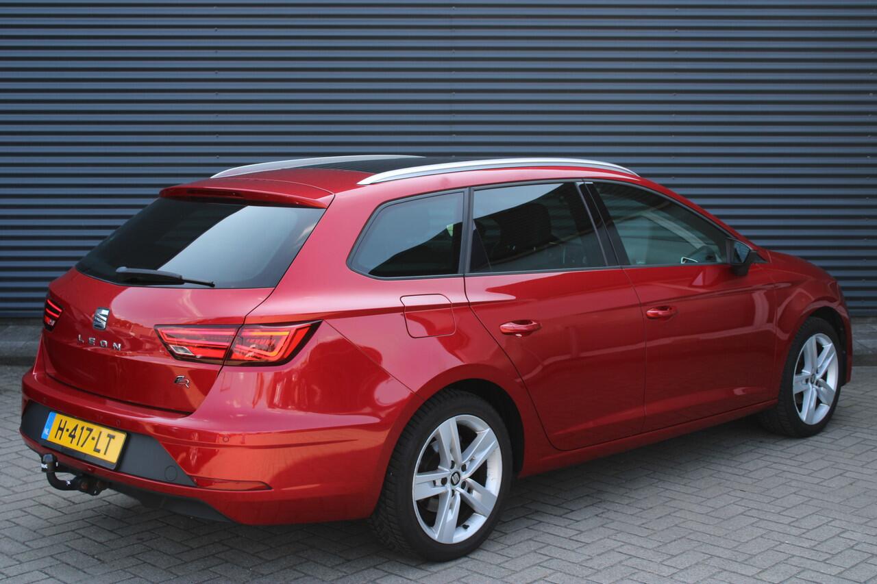 Seat LEON ST 1.0 TSI FR Ultimate Edition Panoramadak Full-Led Virtual-Cockpit Beats-Audio