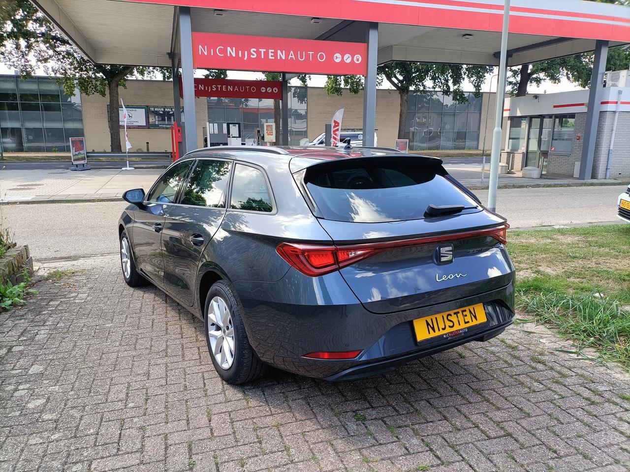 Seat LEON SPORTSTOURER 1.5 TSI Style Business Intense, Navi, Cruise