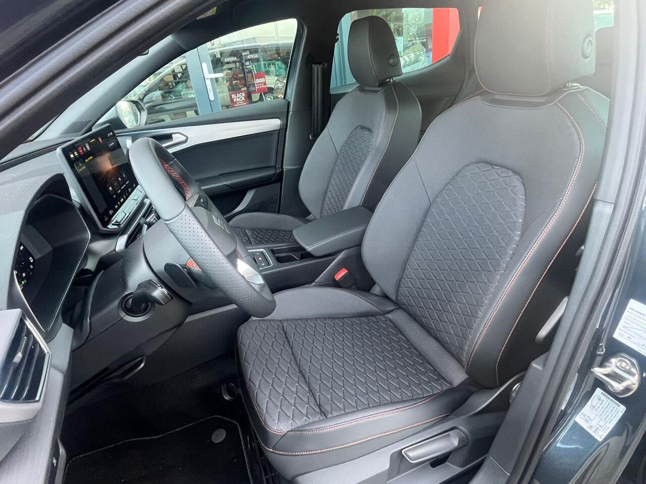 Seat LEON 1.5 eTSI FR Business Intense DSG Automaat / Navigatie / 17'' LMV /