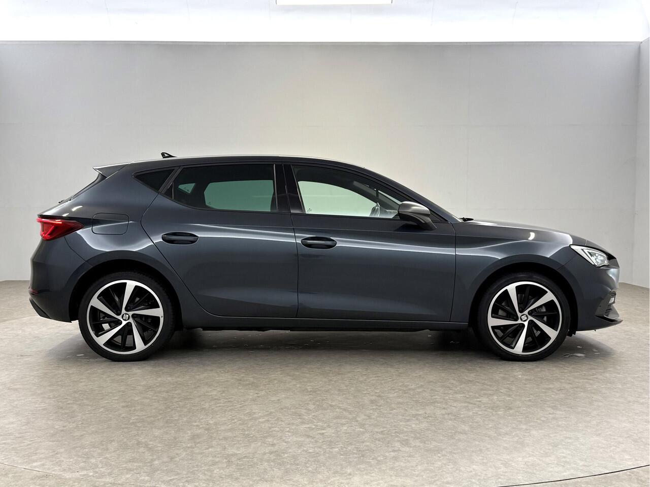 Seat LEON 1.4 TSI eHybrid PHEV FR | SOH 94% | Virtual | Sfeer | Adap. Cruise | Carplay | Parkeersens. | NAP