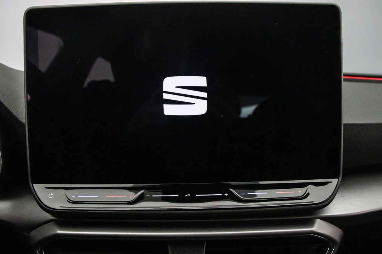 Seat LEON Sportstourer 1.5 TSI e-Hybrid FR Business