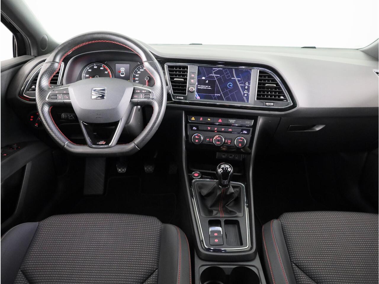 Seat LEON 1.4 EcoTSI FR Business Intense 110pk | Navigatie | Led koplampen | Apple Carplay /-Andriod auto | Climatronic