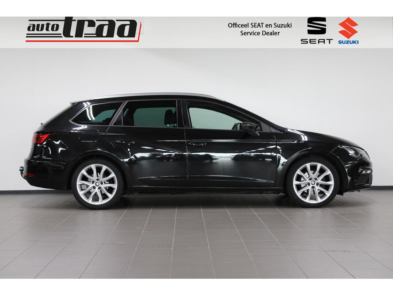 Seat LEON Sportstourer 1.5 TSI FR Business Intense / Stoelverwarming / Navi. / Afneembare trekhaak /
