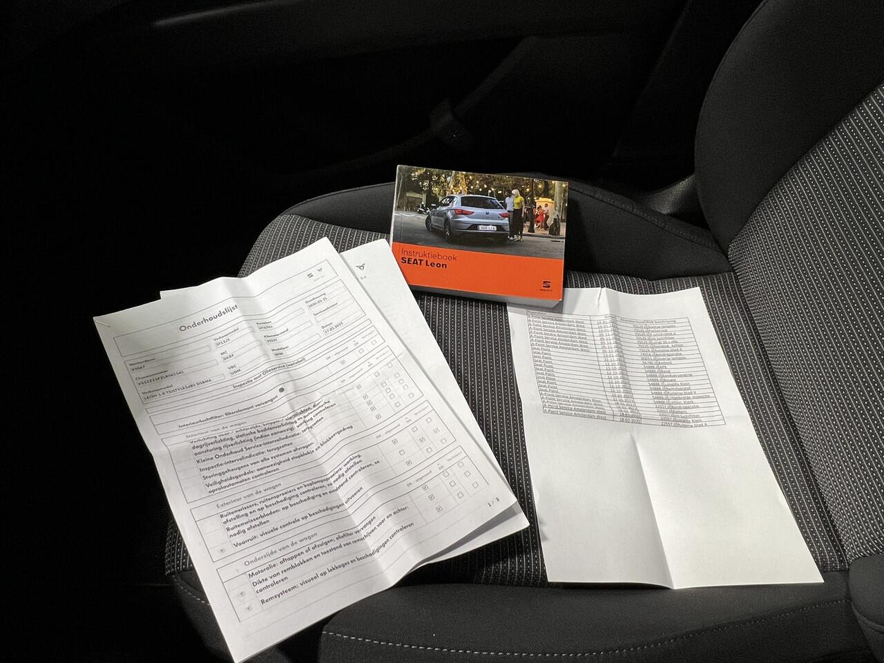 Seat LEON 1.0 TSI Style Ultimate Edition | Navigatie/Android/Apple Carplay | LM Velgen 16" | Cruise Control | Airco |