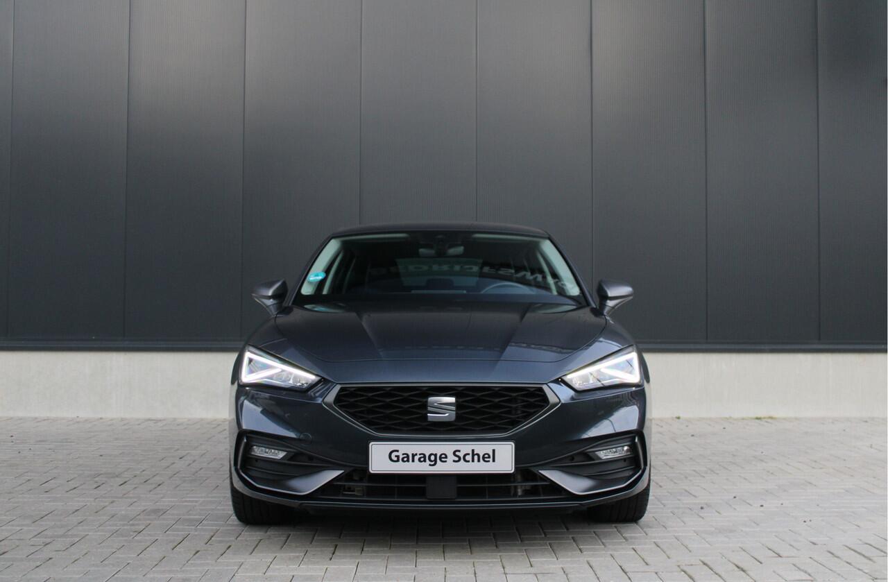 Seat LEON 1.4 TSI eHybrid PHEV FR - ACC - Carplay - Stoel/Stuurverwarming - LED - Navi - Trekhaak afneembaar - Rijklaar