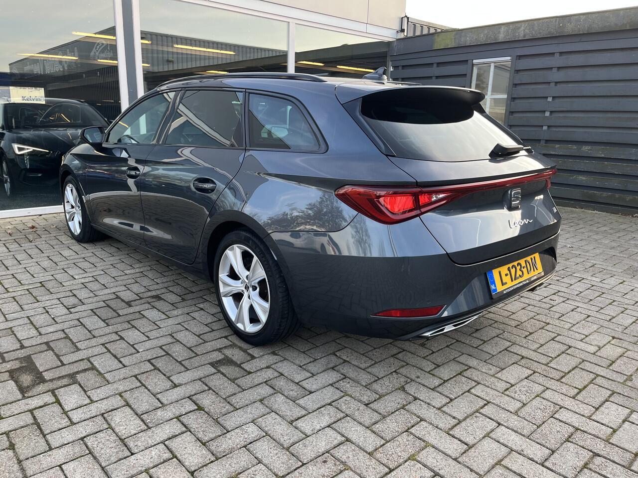 Seat LEON Sportstourer 1.5 eTSI FR Launch Edition/ Automaat / Virtual / Led / Lmv / Clima