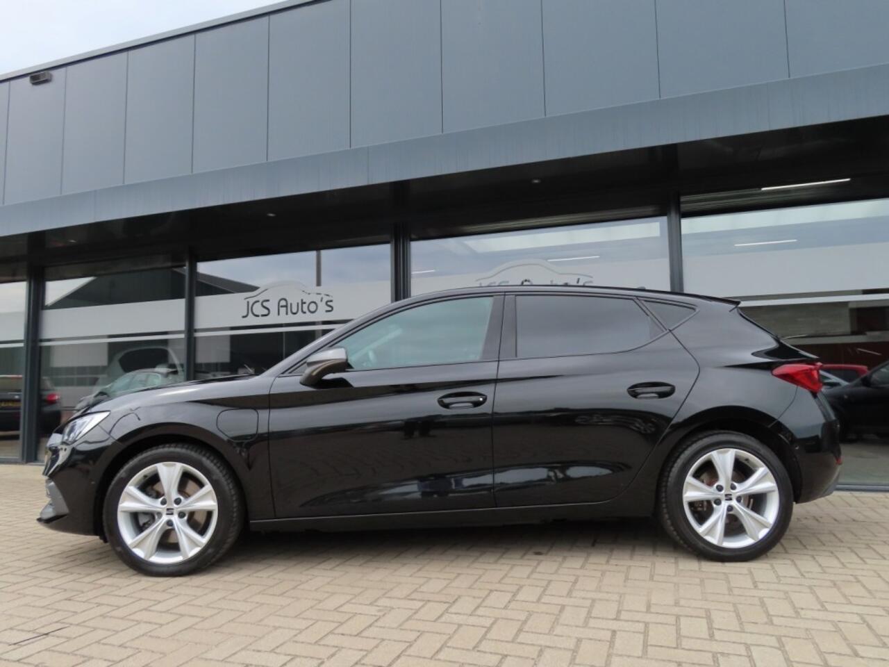 Seat LEON 1.4 TSI eHybrid PEHV FR Business Intense Pano 2021