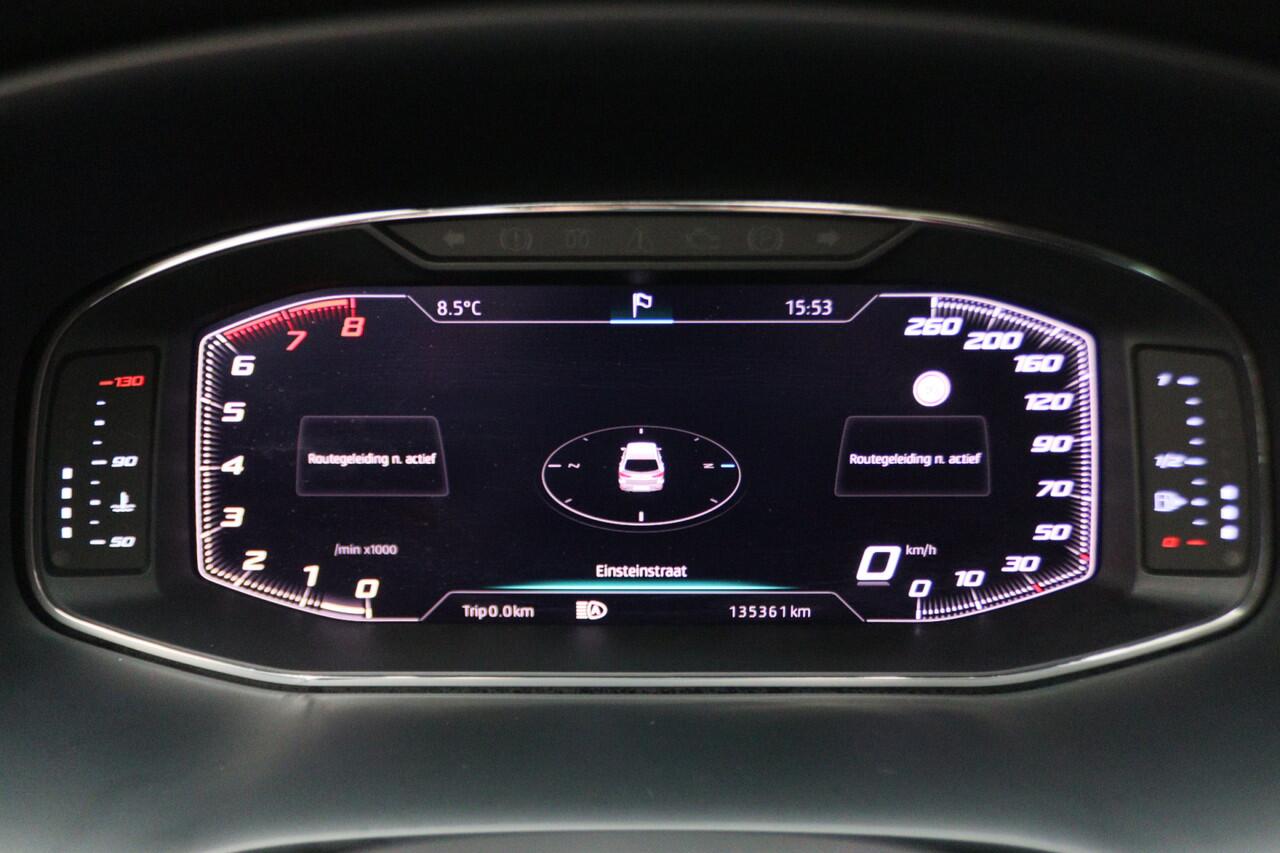 Seat LEON ST 1.5 TSI FR Ultimate Edition Panoramadak, Virtual Cockpit, Trekhaak, Keyless, Beats Audio, Camera, 18"