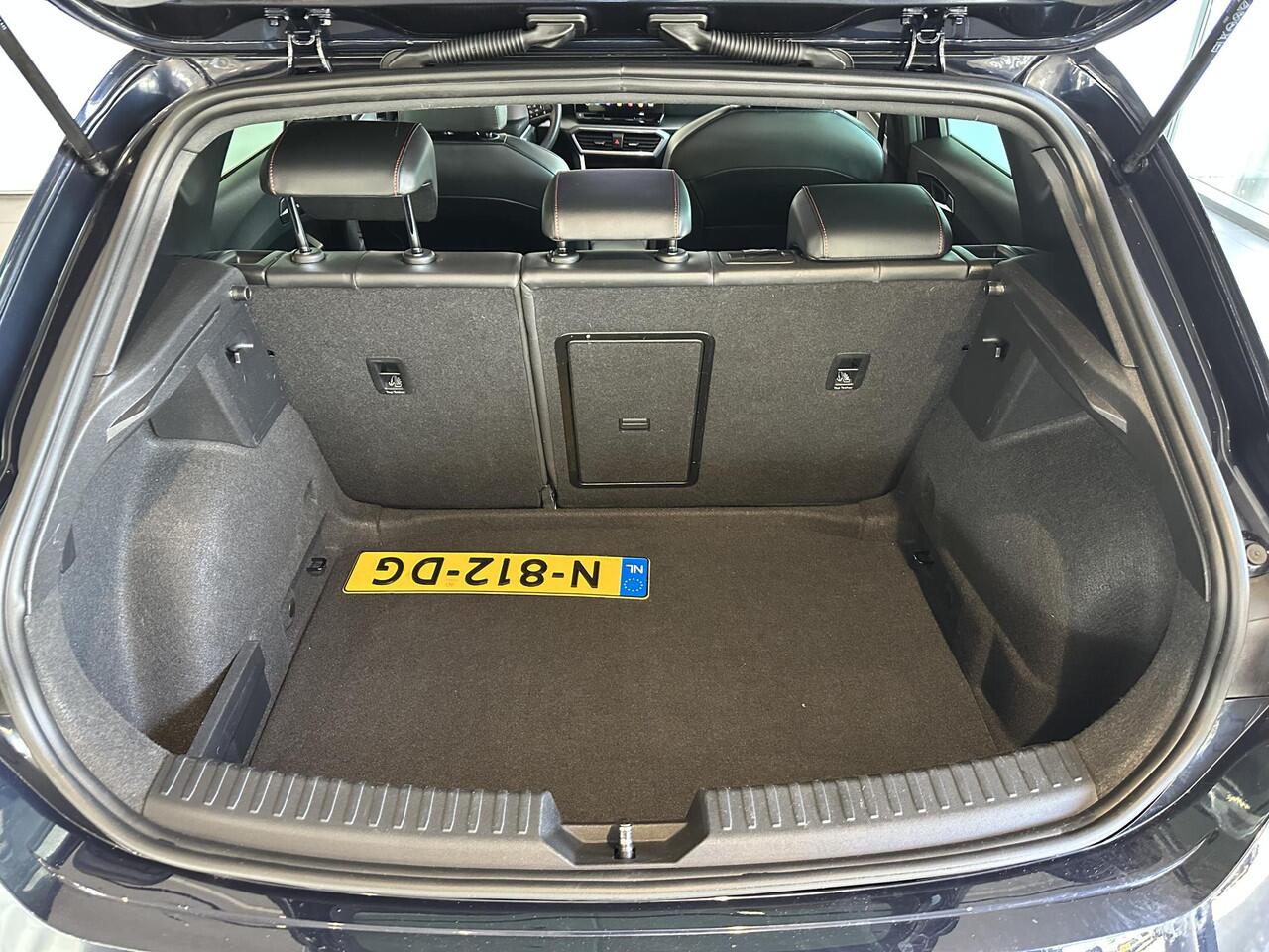 Seat LEON 1.5 TSI FR NAVIGATIE | PARKEERSENSOREN VOOR-EN ACHTER | CLIMATE CONTROL