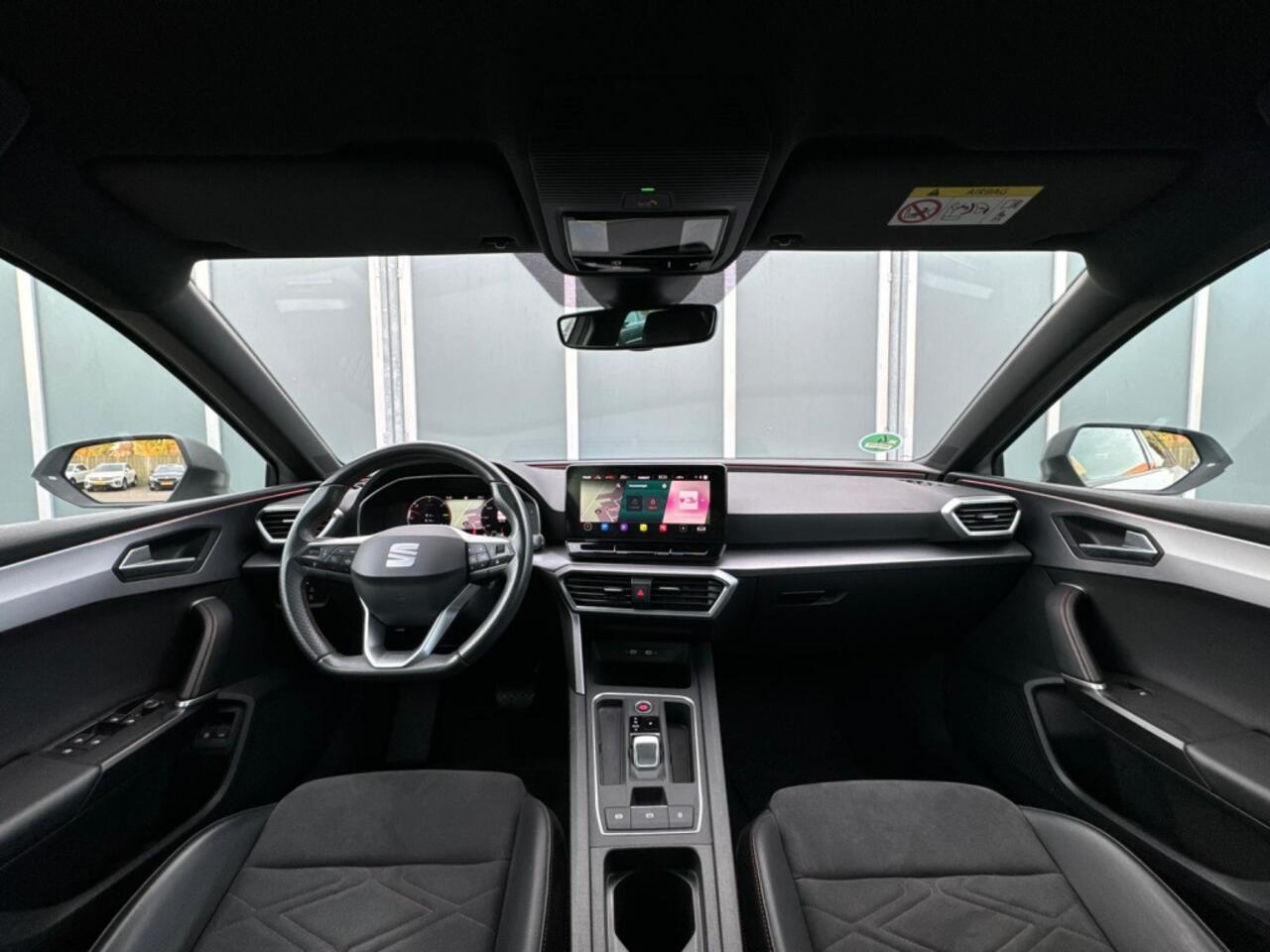 Seat LEON Sportstourer 1.4 TSI e-Hybrid PHEV FR | ACC | Elk Stoel | Leer