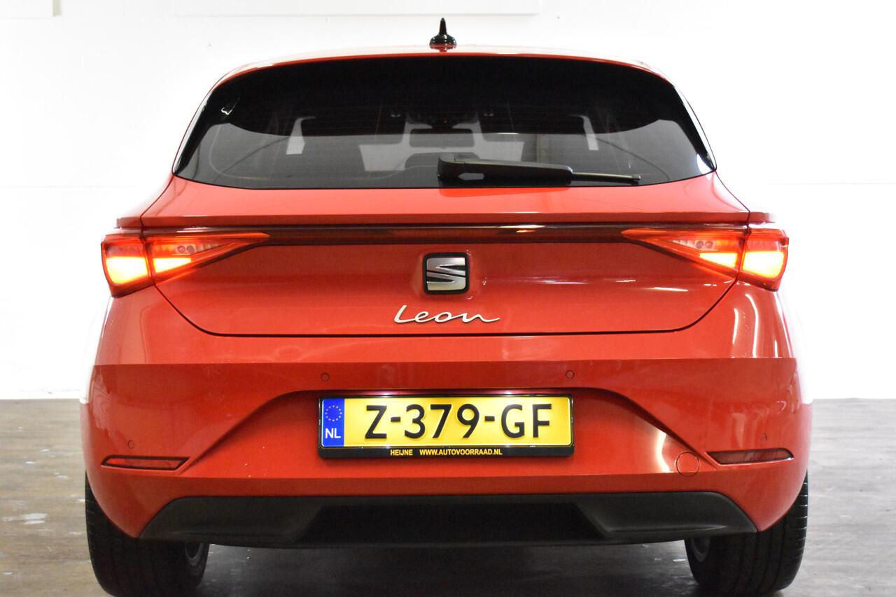 Seat LEON TSI 110PK STYLE BUSINESS VIRTUAL/PDC/ECC