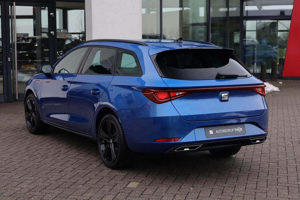 Seat LEON Sportstourer 1.5 TSI e-Hybrid FR Business 204PK / 150kW, Achteruitrijcamera, 3-zone Climatronic, Apple Carplay & Android Auto, dodehoeksensor, adaptive cruise control, grootlichtassistent, keyless start, volledig digitaal instrumentenpaneel (Virtual Cockp