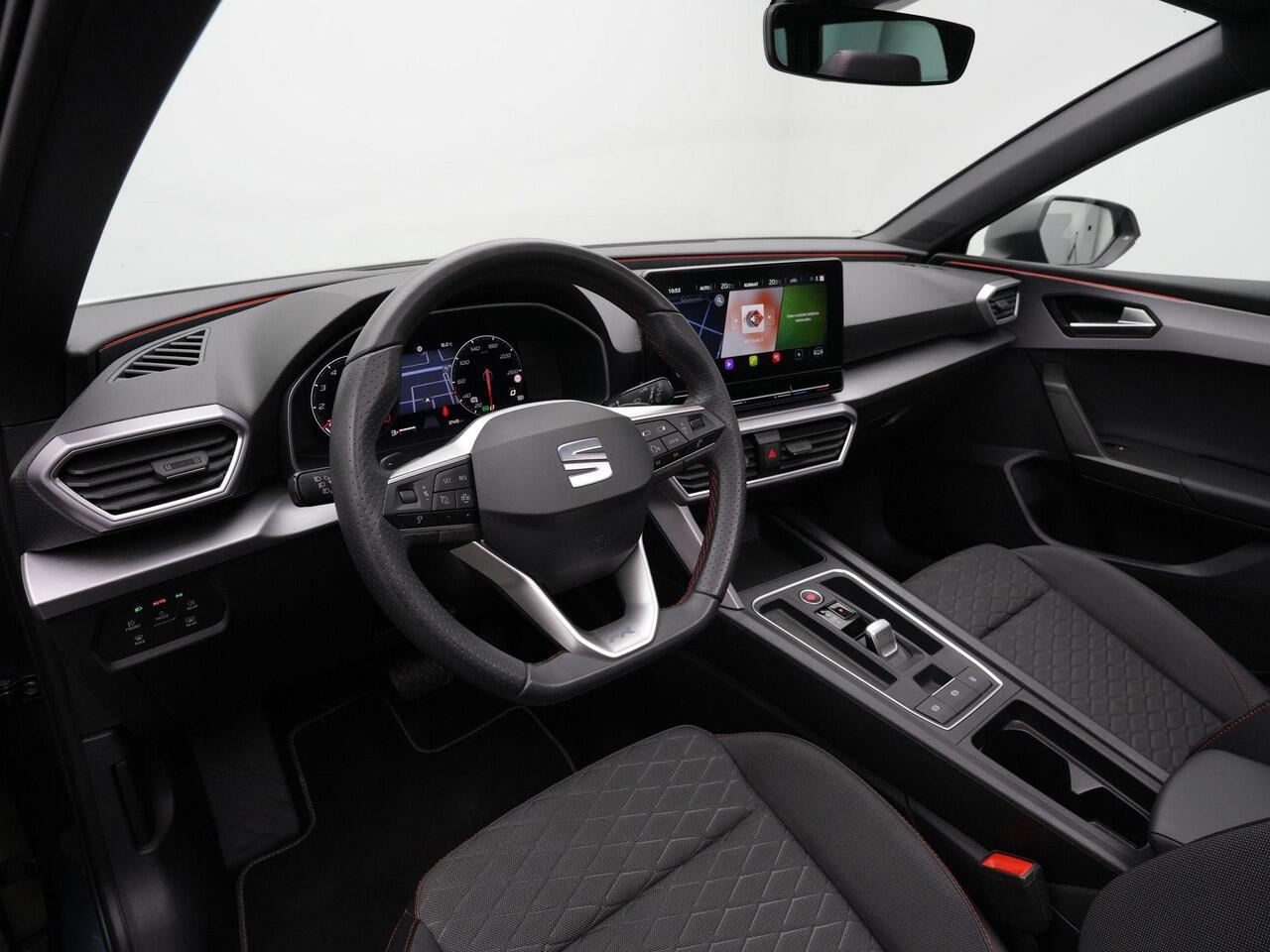 Seat LEON Sportstourer 1.0 eTSI 110 pk DSG FR Business Intense | Panoramadak | Achteruitrijcamera | Navigatie | Adaptive Cruise