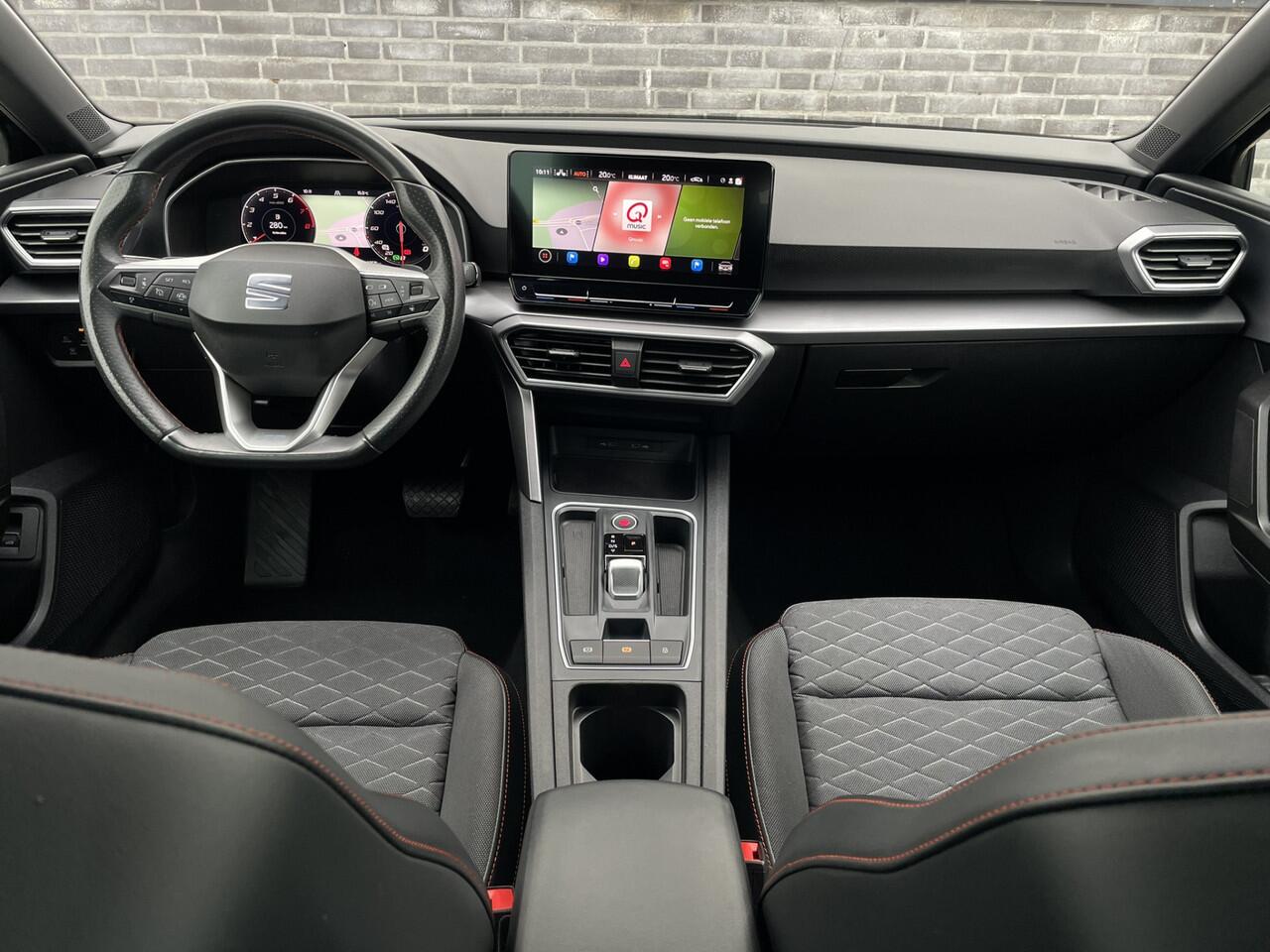 Seat LEON Sportstourer 1.5 eTSI FR | Elek. Trekhaak | LED | Carplay | Camera | Navi | Keyless | Adap. Cruise