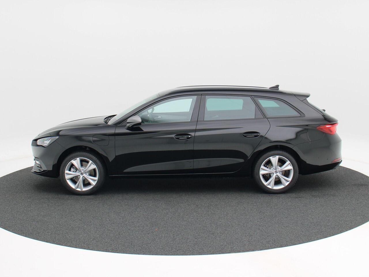 Seat LEON Sportstourer FR Business 1.5 TSI eHybrid PHEV 204pk | Trekhaak | Keyless | Stoelverwarming | Achteruitrijcamera