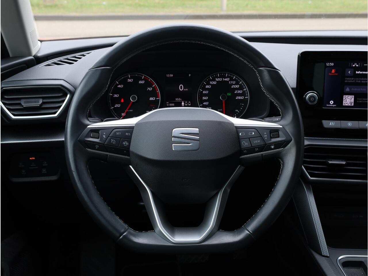 Seat LEON 1.0 eTSI Adaptive Cruise | Stoel&Stuurverwarming | Full Link/Carplay | Getint glas |